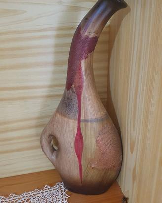 vaso decorativo in ceramica o terracotta