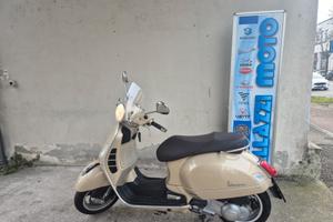 Vespa GTS 300 Classic