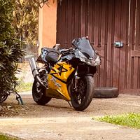 CBR 954 rr fireblade