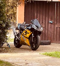 CBR 954 rr fireblade