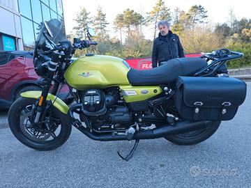 Moto Guzzi V7 Sport