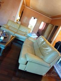 Divani a letto  in pelle 
