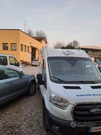 FORD TRANSIT  ANNO 2021 INCIDENTATO NEL TETTO