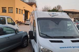 FORD TRANSIT  ANNO 2021 INCIDENTATO NEL TETTO