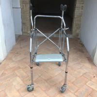 Deambulatore ascellare