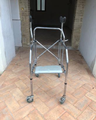 Deambulatore ascellare