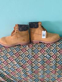 Timberland n. 43 nuovo