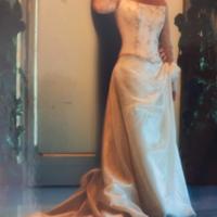 abito da sposa champagne 