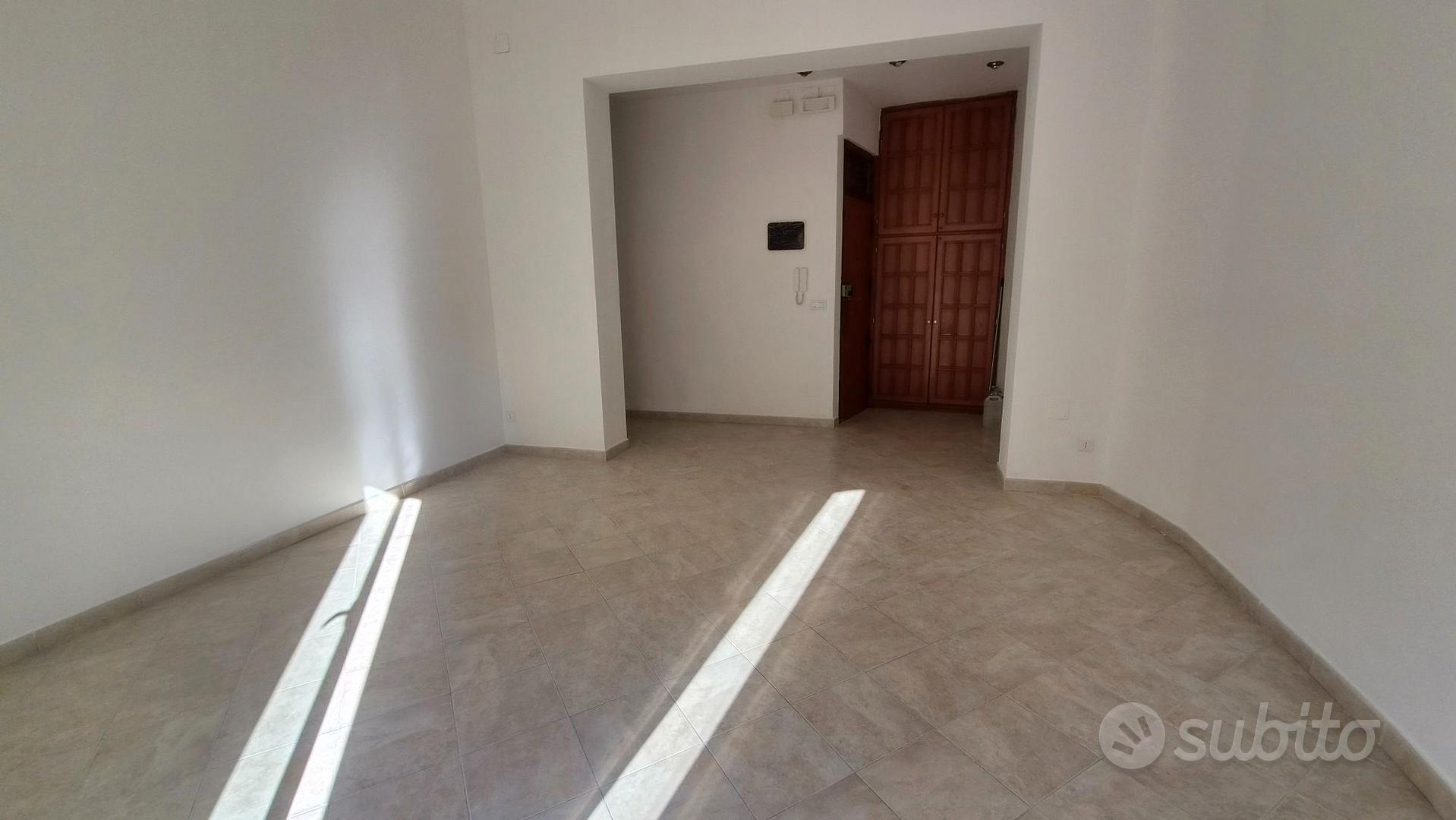 Appartamento – Palermo, Quartiere Matteotti, VIII Circoscrizione - Vista 2