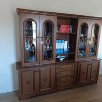 Credenza / Vetrina in legno (gratuita)