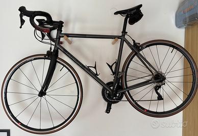 Genesis Equilibrium taglia M