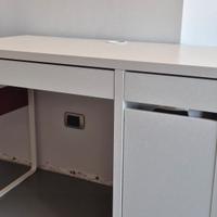 scrivania Ikea