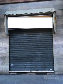 Negozio UNA VETRINA SU STRADA