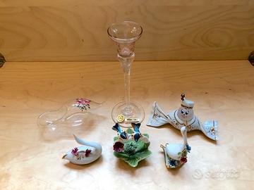Soprammobili da collezione in ceramica e vetro
