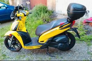 Kymco People 300 GTI