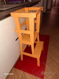 Torretta Montessori in legno – arancione 