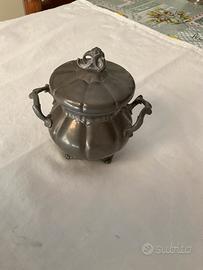 Zuccheriera vintage in peltro