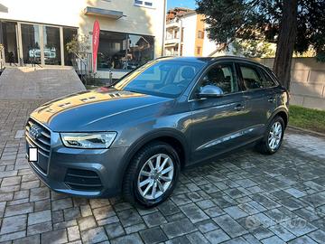 Audi Q3 2.0 TDI 120 CV