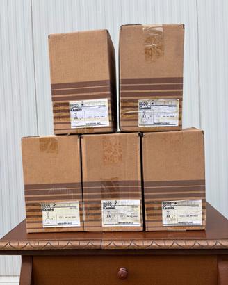 APARECCHI DI ILLUMINAZIONE A SOSPENSIONE