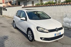 Volkswagen Golf 6 1.6 TDI 105 CV