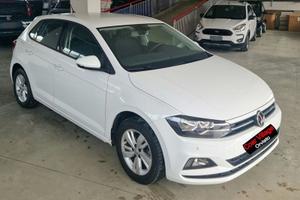 Volkswagen Polo 1.0 MPI Bluemotion Business C...