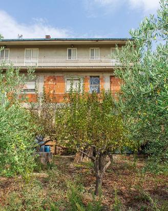 Villa singola - Leonforte