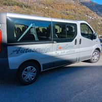 Opel Vivaro 9 posti anno 2011