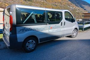 Opel Vivaro 9 posti anno 2011