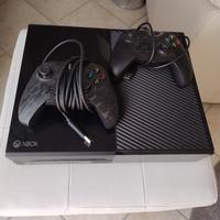 Xbox One 500 GB+2 Joypad