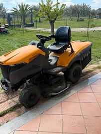 Trattorino STIGA modello ESTATE 9122 WX