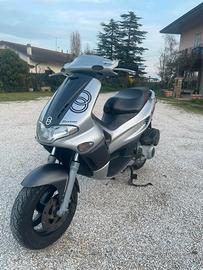 Gilera runner 200 4t