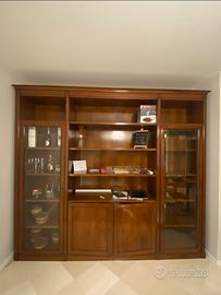 Vetrinetta credenza parete casa nobile
