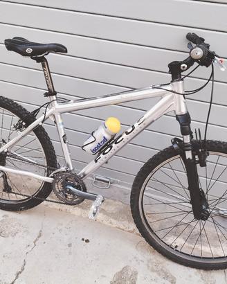 bici mtb Focus 