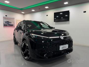 Volkswagen T-Roc 1.5 eTSI ACT 150 CV DSG R-Line