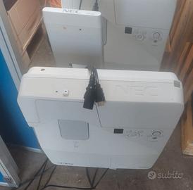 Proiettore ottica corta