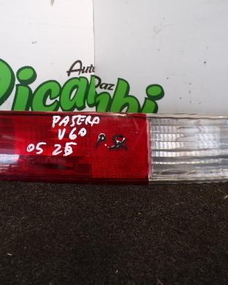 FANALINO POSTERIORE SINISTRO PAJERO V60 GLS 2003