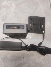 PC Intel NUC computer, HDMI