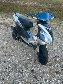 Aprilia sr 50 factory