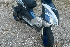 Aprilia sr 50 factory