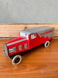 Latta vintage Camion pubblicitario Lazzaroni