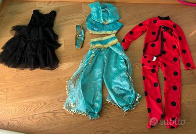 Travestimenti da 3 a 6 anni (10 travestimenti)