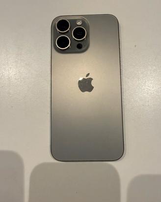 IPhone 11 Pro Max 64 GB – incluso screen protector