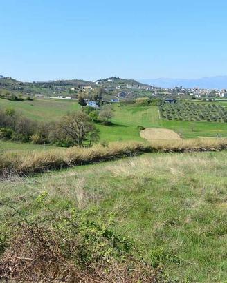 a montesilvano terreno zona via chiarini