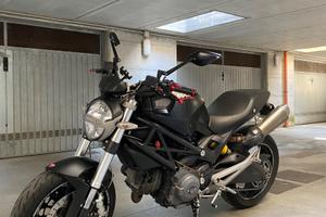 DUCATI MONSTER 2011 - 696 Depotenziata