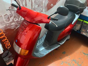 Scooter piaggio sfera 50