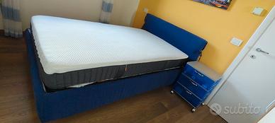 Letto imbottito con contenitore una piazza e mezza