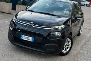 " UNA CHICCA " Citroen C3 PureTech 82 Feel