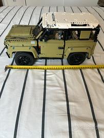 LEGO Technic Land Rover Defender (42110)