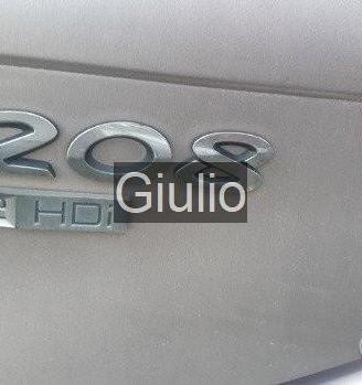 Peugeot 208 9hd 1.6 6 marce ricambi