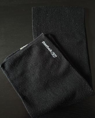 Reebok sciarpa uomo sportivo versatile nero